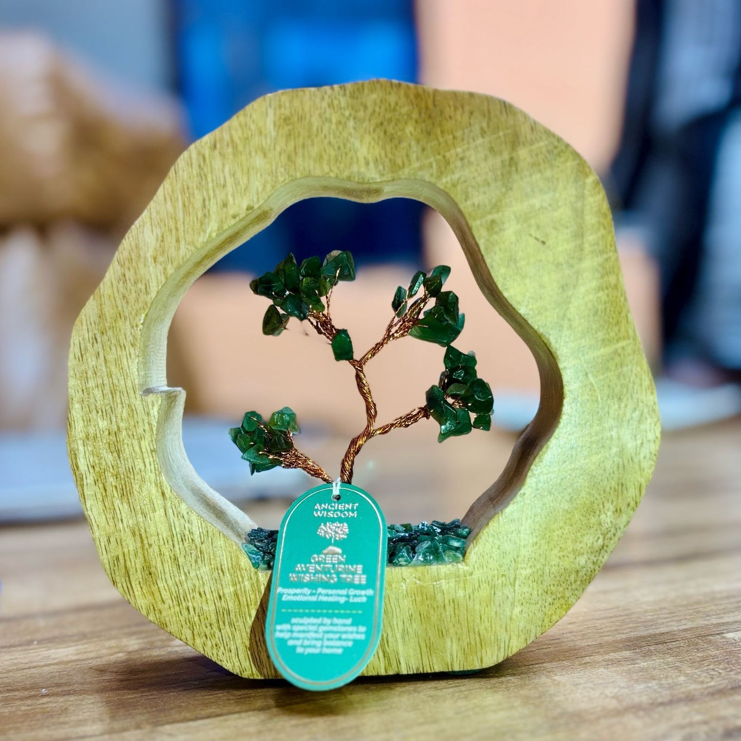 Edelsteenboomtuin - Ring van mango hout - Groen avonturijn - 60 schilfers