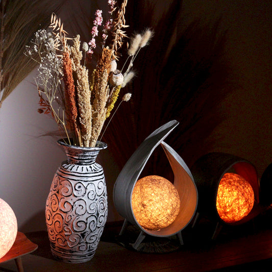 Handgemaakte kokosblad lampen