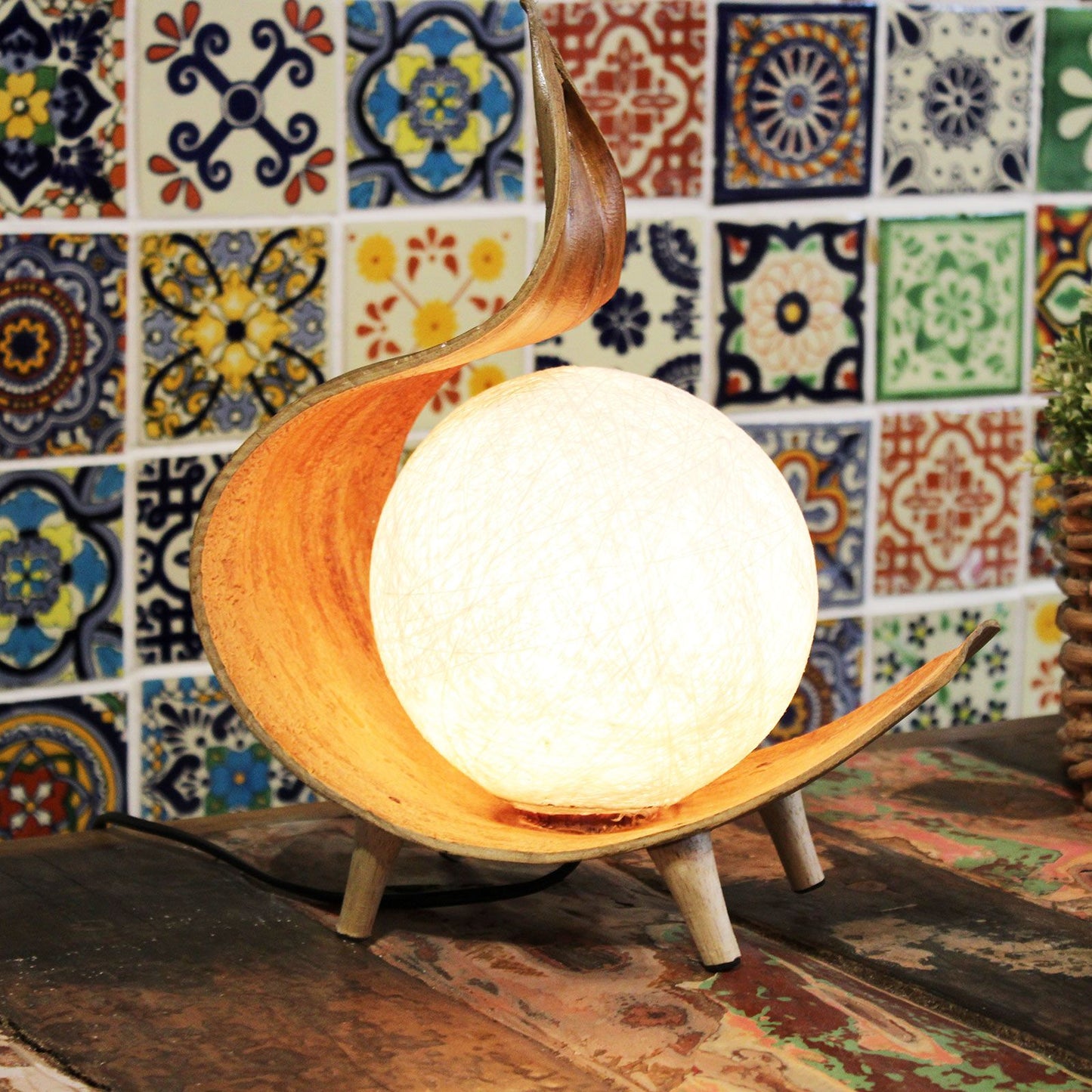 Natürliche Kokosnusslampe - Schokoladen-Drehung